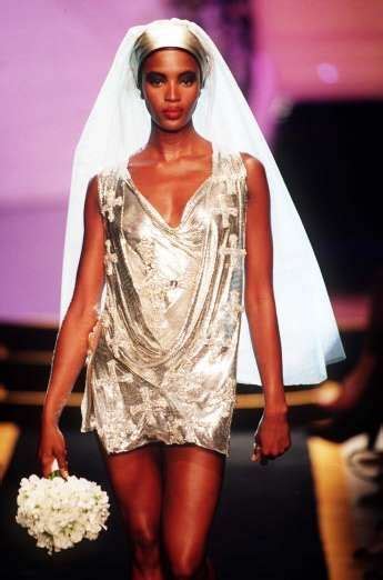 naomi campbell wedding dress versace|supermodels at versace's show.